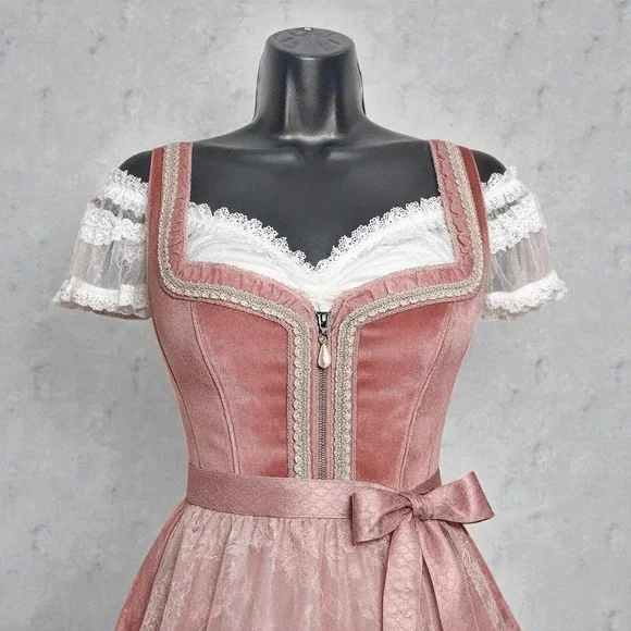 New White Large Ruched Off Shoulder Lace Trim Crop Top Dirndl Blouse Oktoberfest - Picture 1 of 5